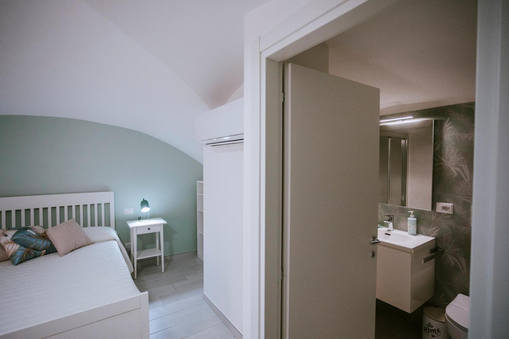 Residenza Delle Sirene Hotel Гаета Екстериор снимка